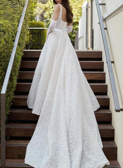 Elegant Square Neckline Sleeveless A-Line Court Train Lace Wedding Dresses With Pockets