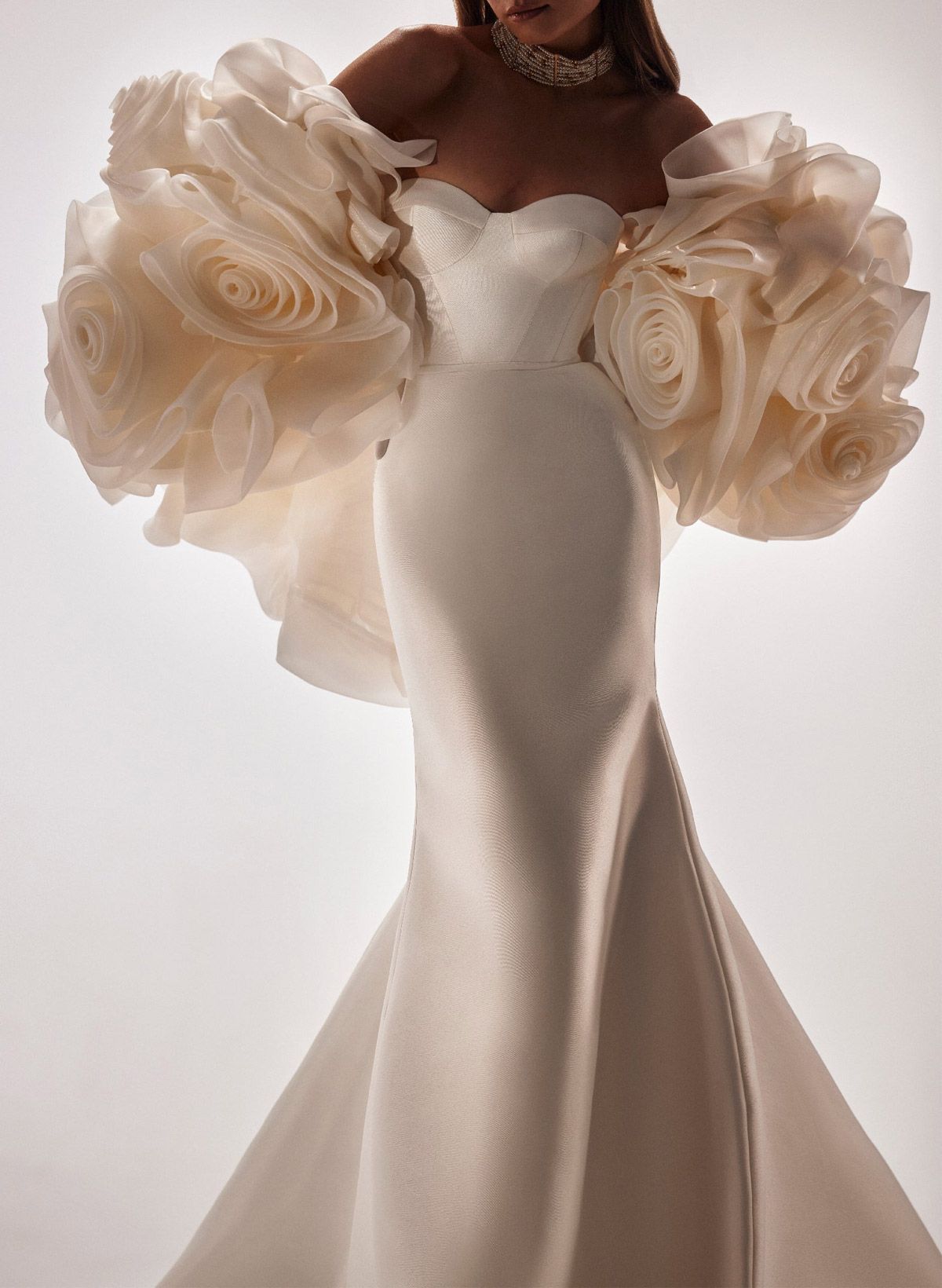 Elegant Sweetheart Mermaid Court Train Organza Wedding Dresses With Flower(s) Wrap