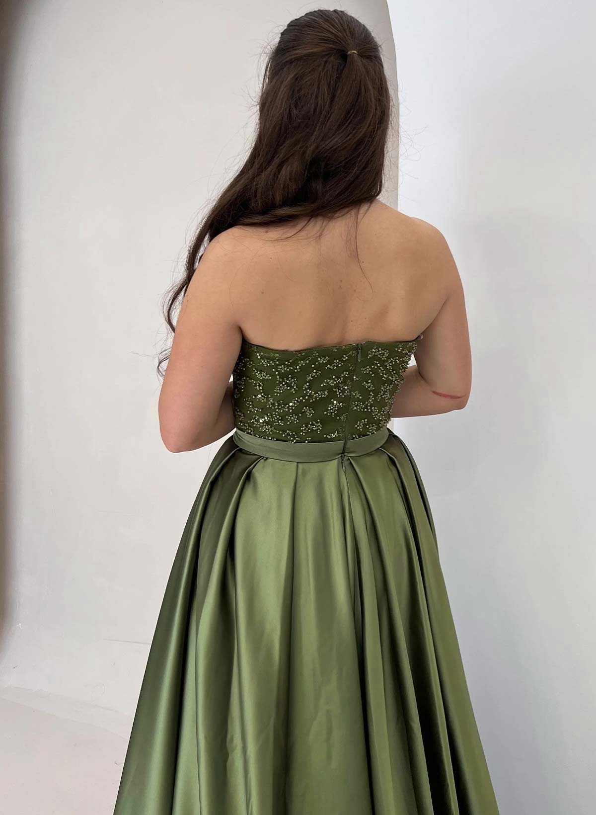 Elegant Strapless Sweep Train Lace/Satin Evening Dresses With Split Front/Beading/Sequins