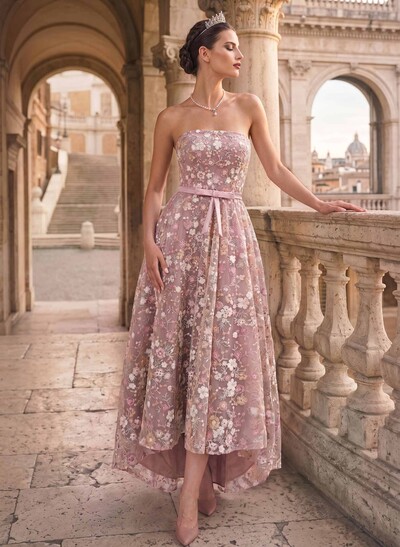 A-Line Strapless Tea-Length Evening Dresses With Appliques Lace