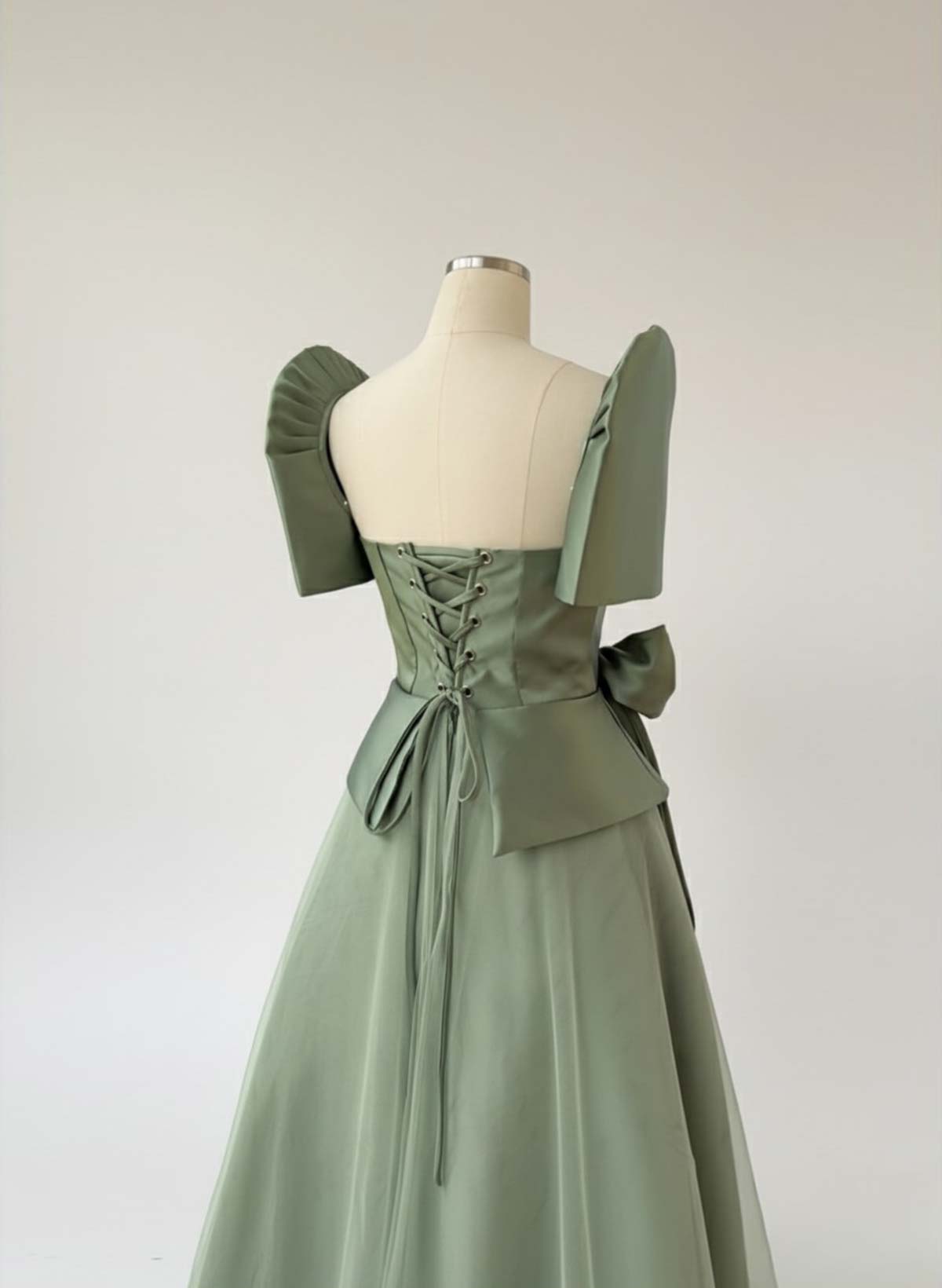 A-Line Short Sleeves Floor-Length Satin Evening Dresses With Bow(s)