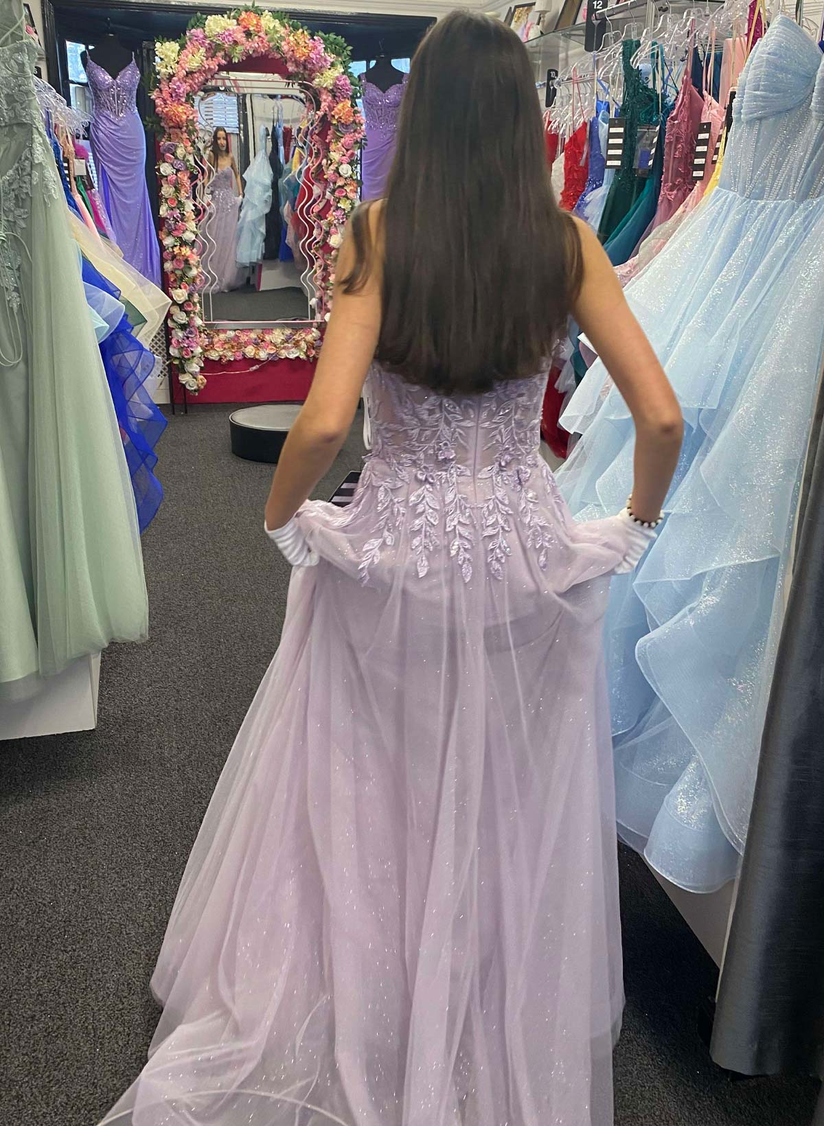 A-Line Sweetheart Floor-Length Chiffon/Lace Prom Dresses With Appliques Lace