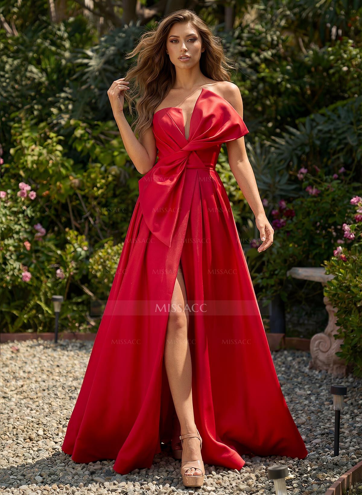 A-Line Strapless Sleeveless Sweep Train Satin Prom Dresses With Split Front/Bow