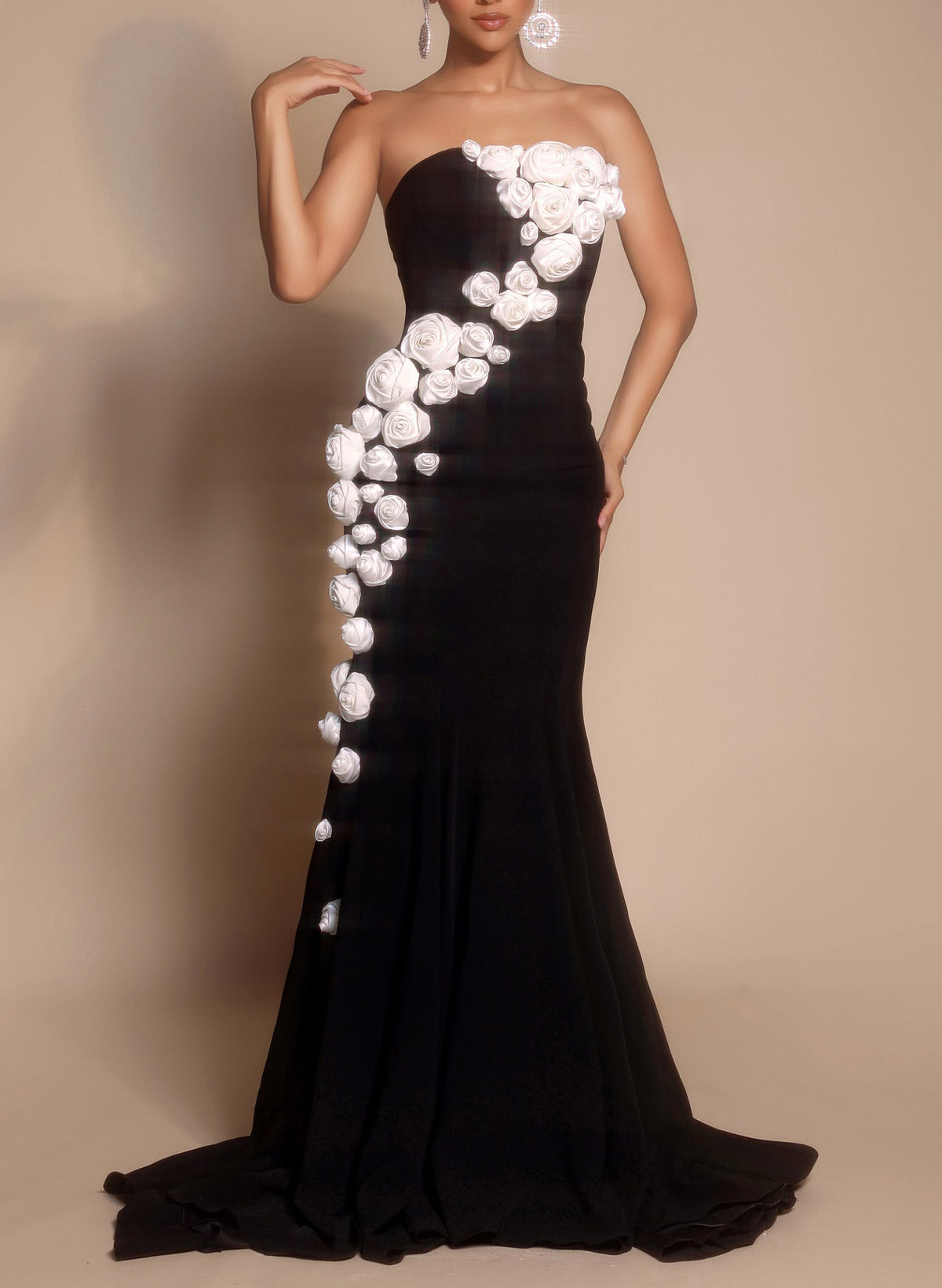 Trumpet/Mermaid Strapless Sleeveless Sweep Train Elastic Satin Prom Dresses With Flower(s)