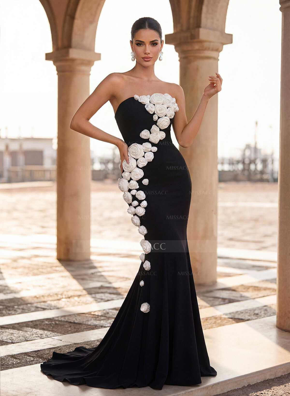 Trumpet/Mermaid Strapless Sleeveless Sweep Train Elastic Satin Prom Dresses With Flower(s)