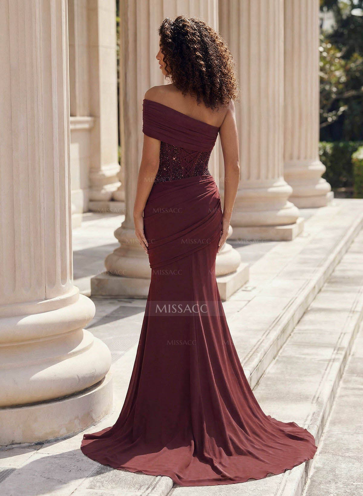 Trumpet/Mermaid One-Shoulder Sleeveless Sweep Train Elastic Satin Prom Dresses With Beading