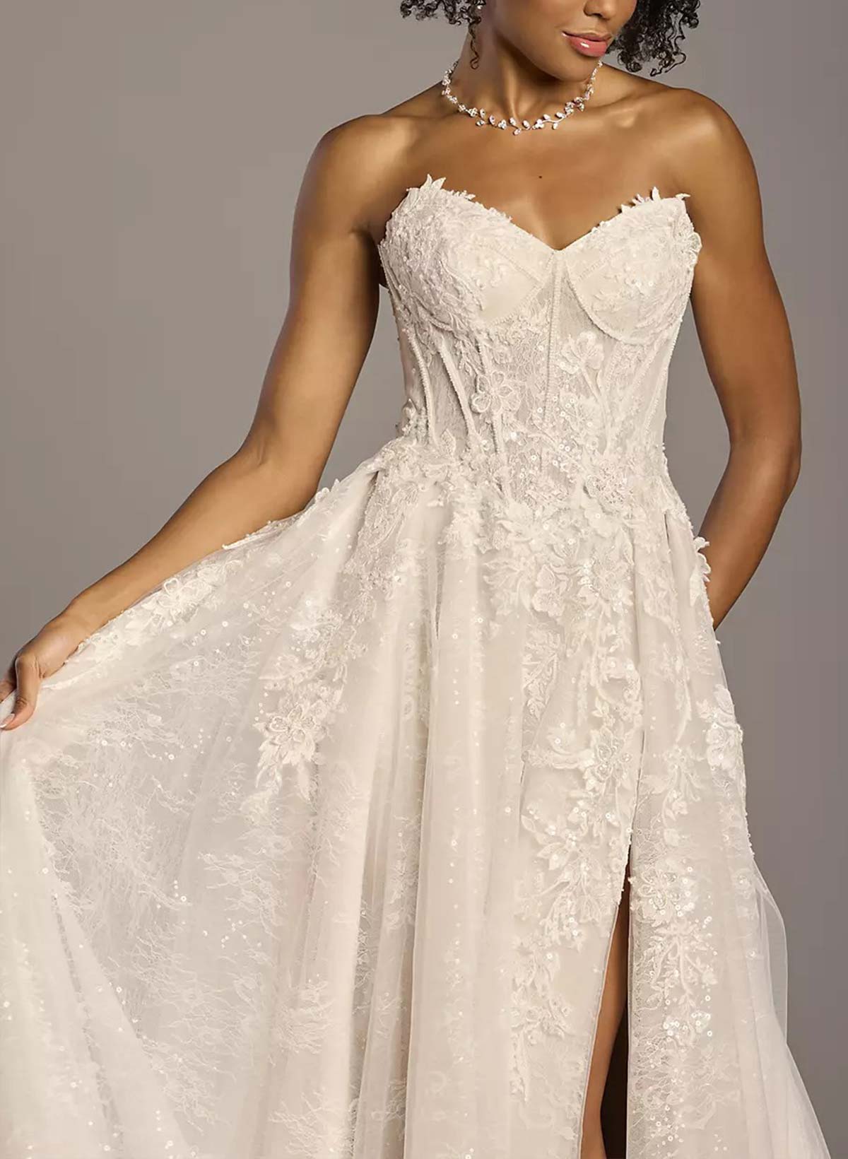 A-Line Sweetheart Sleeveless Court Train Lace/Satin Wedding Dresses With Appliques Lace/High Split