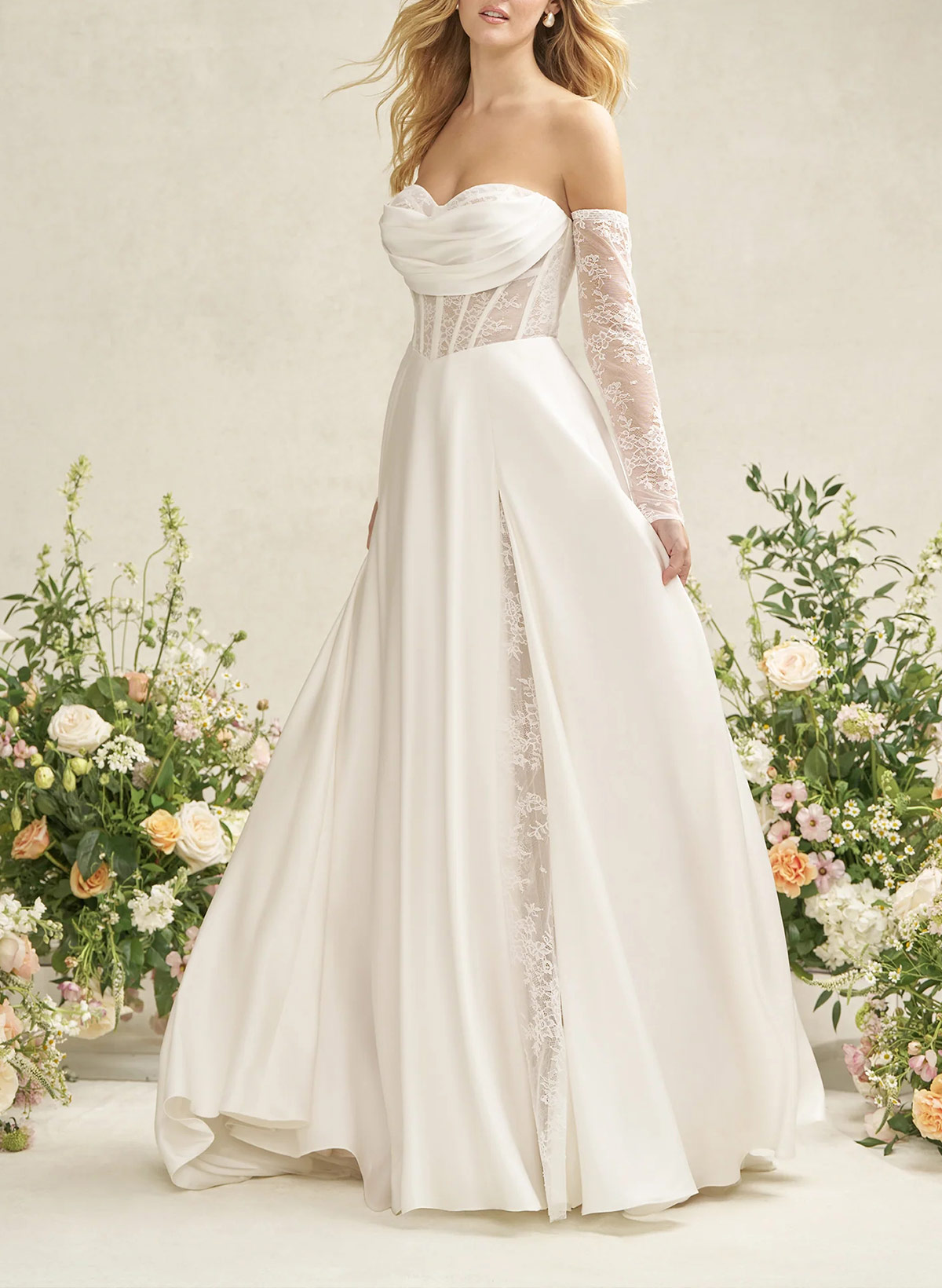 A-Line Sweetheart Detachable Sleeves Chapel Train Lace/Crepe Satin Wedding Dresses