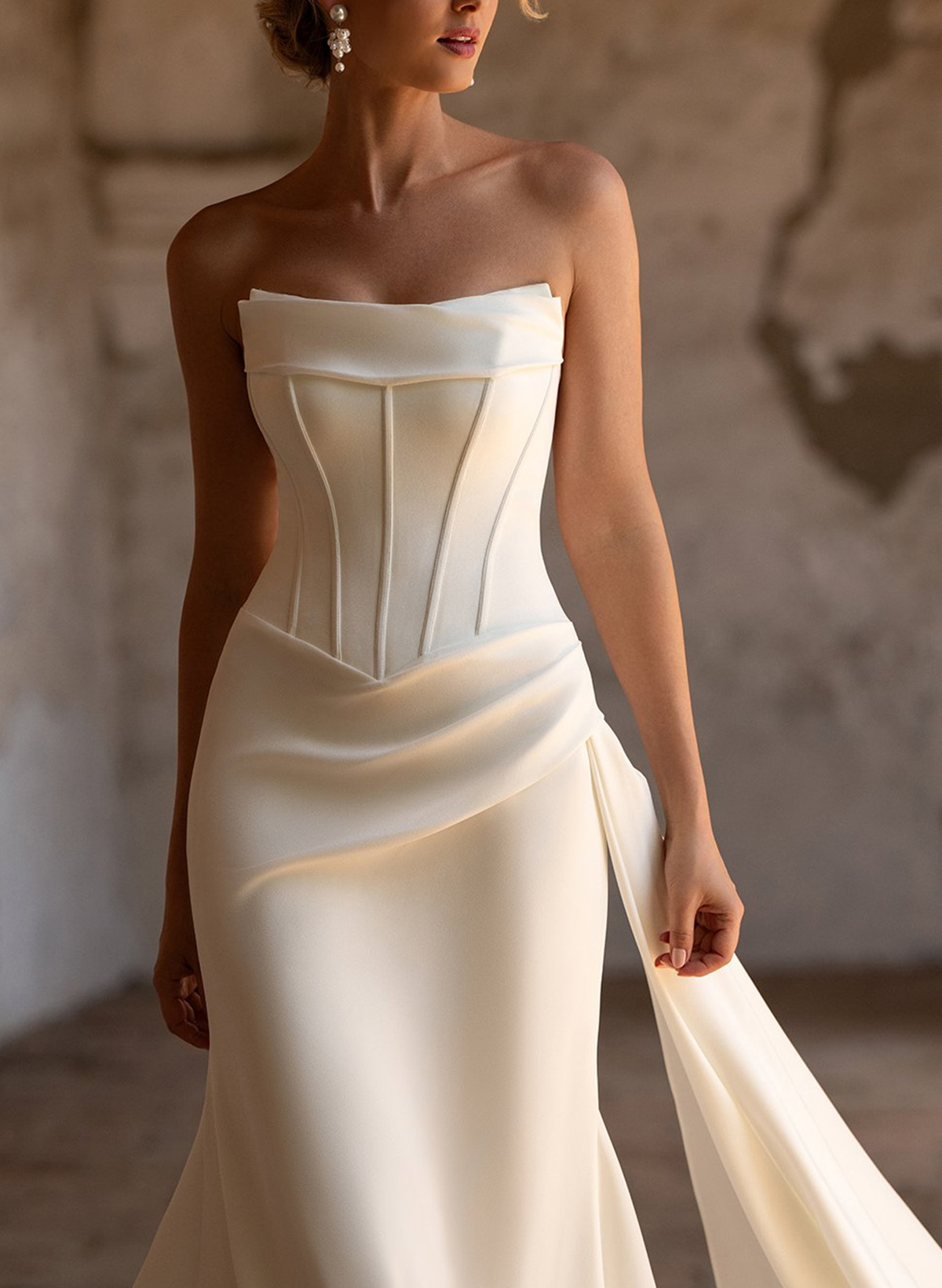 Sheath/Column Strapless Detachable Sleeves Sweep Train Elastic Satin Wedding Dresses
