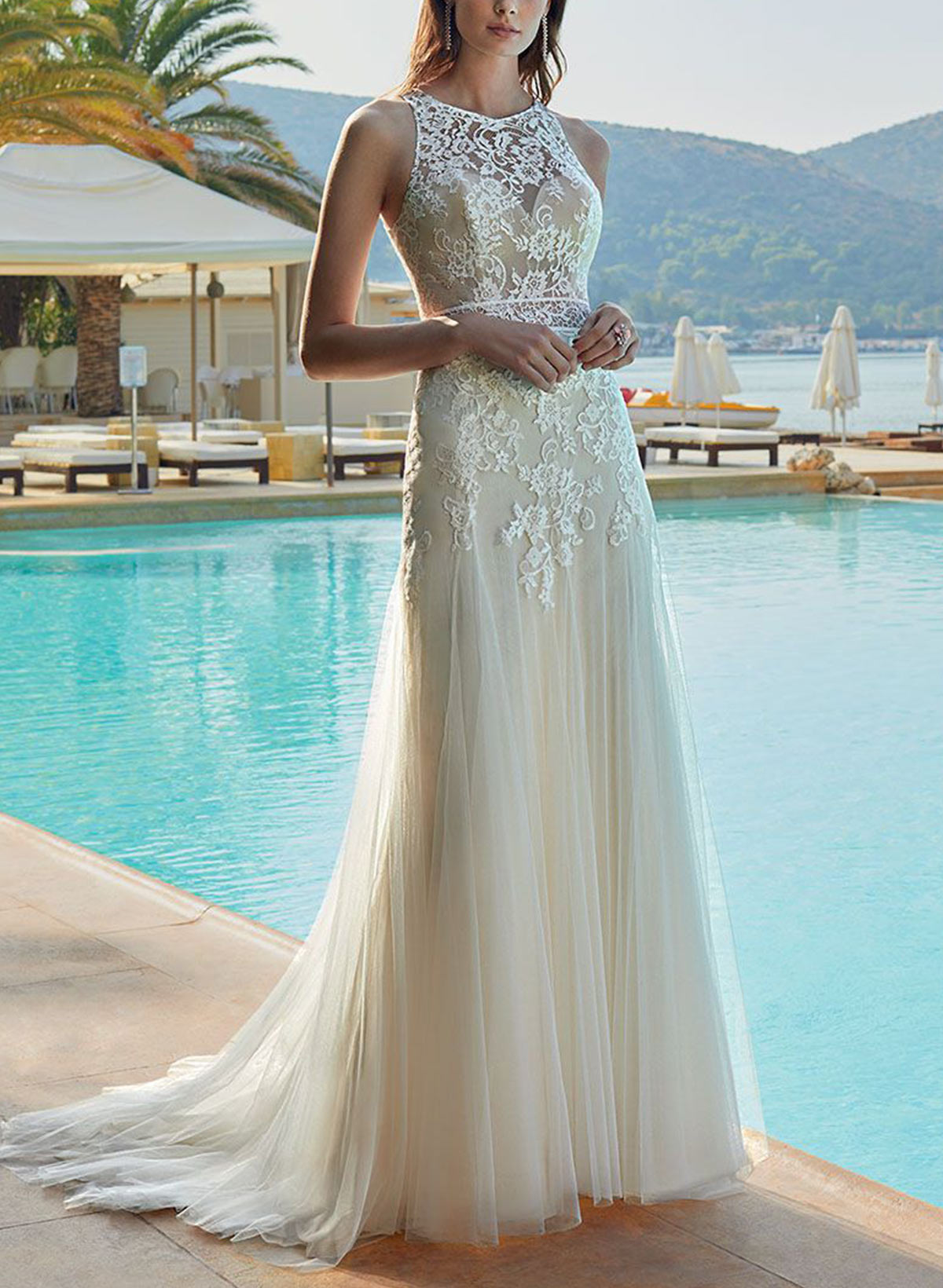 A-Line High Neck Sleeveless Sweep Train Lace/Tulle Wedding Dresses With Appliques Lace