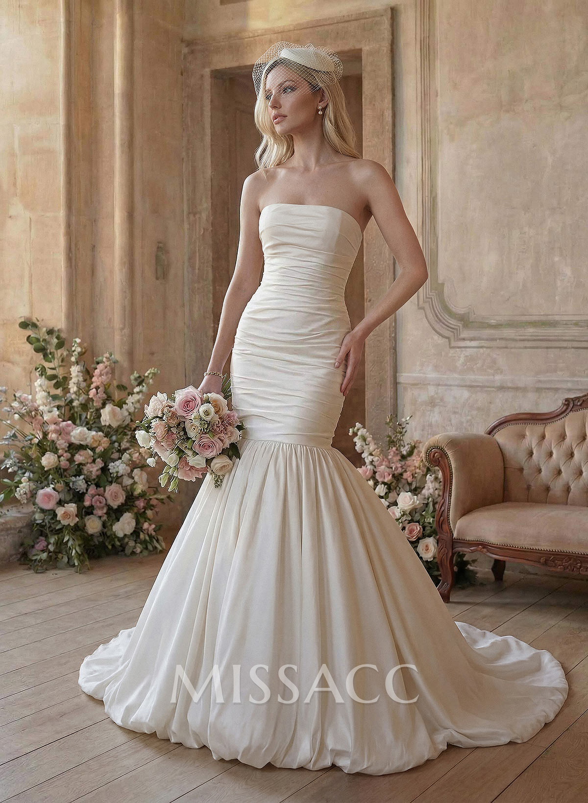 Trumpet/Mermaid Strapless Sleeveless Chapel Train Wedding Dresses With Bubble Hem