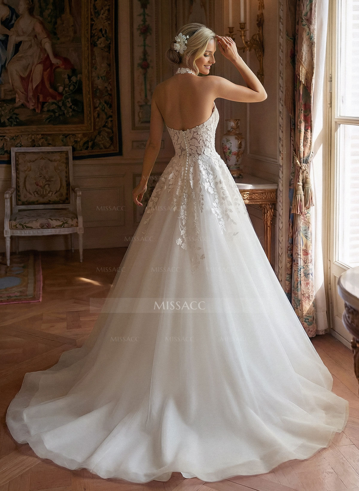 Ball-Gown Halter Sleeveless Court Train Lace/Satin Wedding Dresses With Appliques Lace