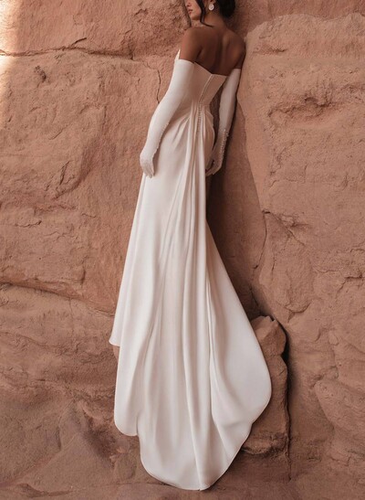 Sheath/Column Sweetheart Sleeveless Court Train Crepe Satin Wedding Dresses