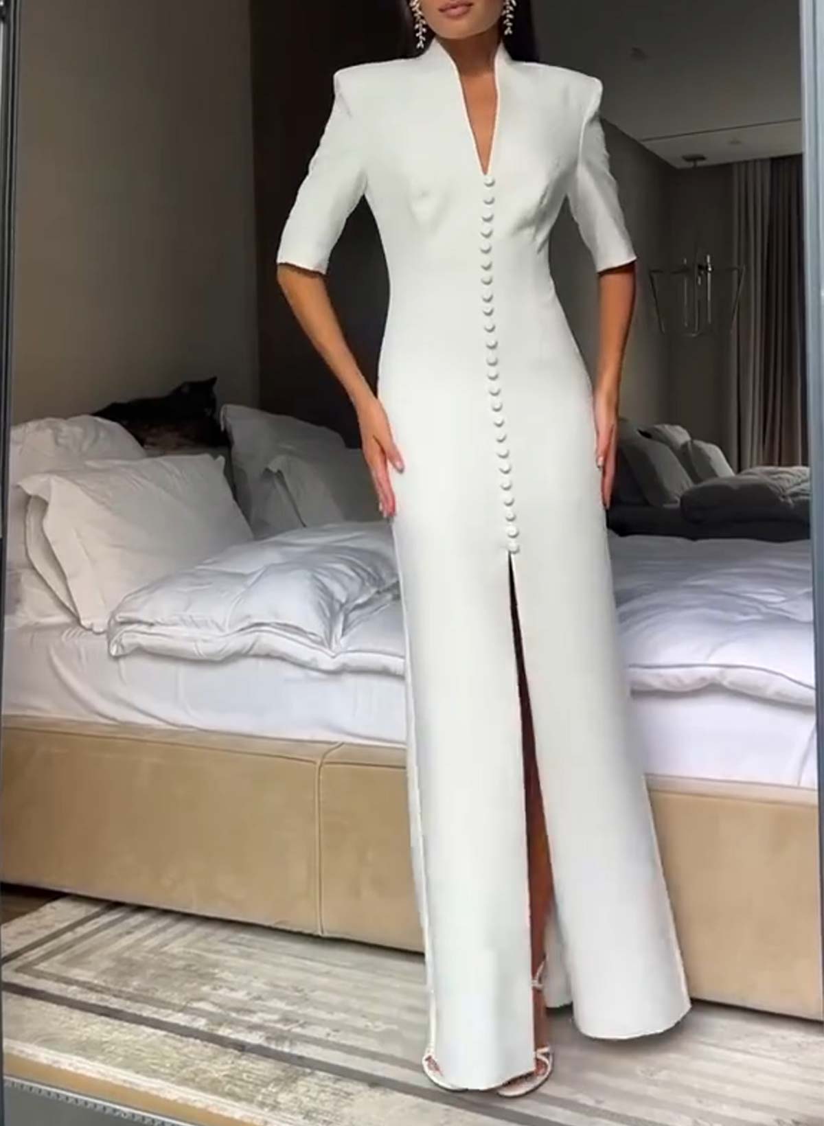 Sheath/Column 1/2 Sleeves Floor-Length Elastic Satin Wedding Dresses With High Split