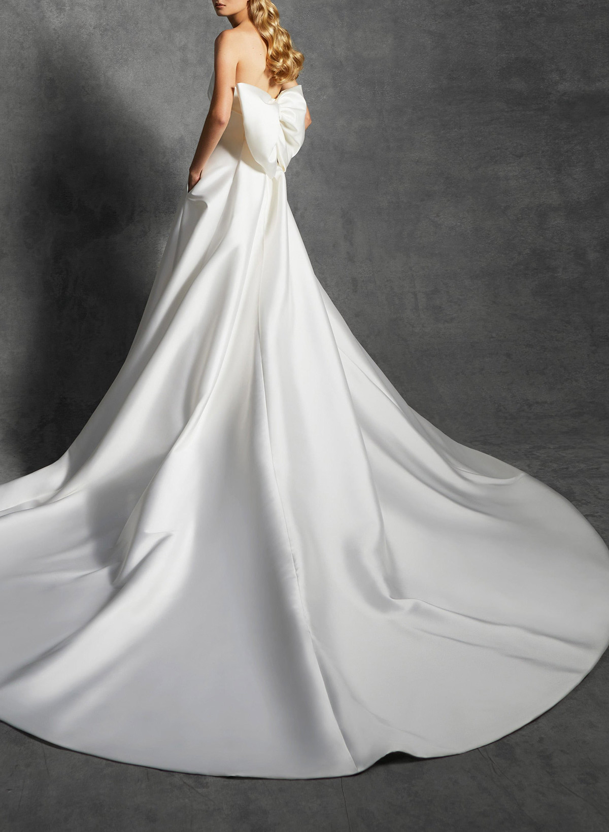 A-Line Strapless Sleeveless Cathedral Twill Satin Wedding Dresses With Bow(s)