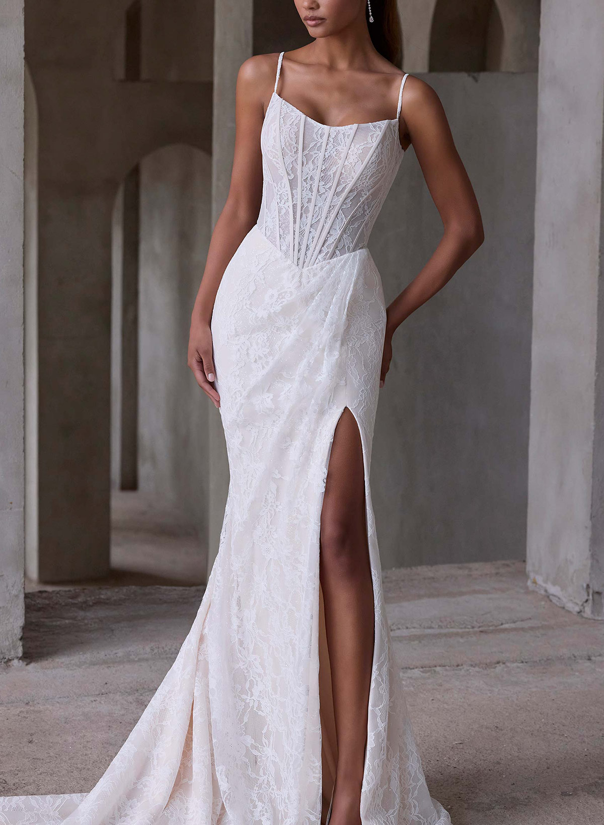 Trumpet/Mermaid V-Neck Long Sleeves/Detachable Sleeves Chapel Train Lace/Tulle Wedding Dresses With High Split