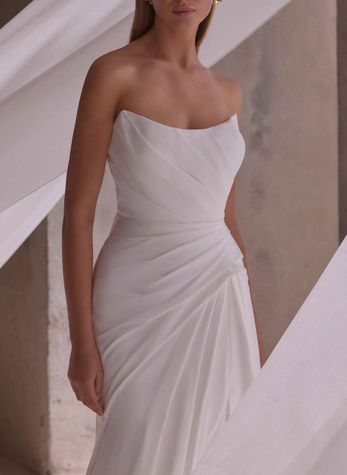 Trumpet/Mermaid Strapless Sleeveless Court Train Matte Satin Wedding Dresses With High Split