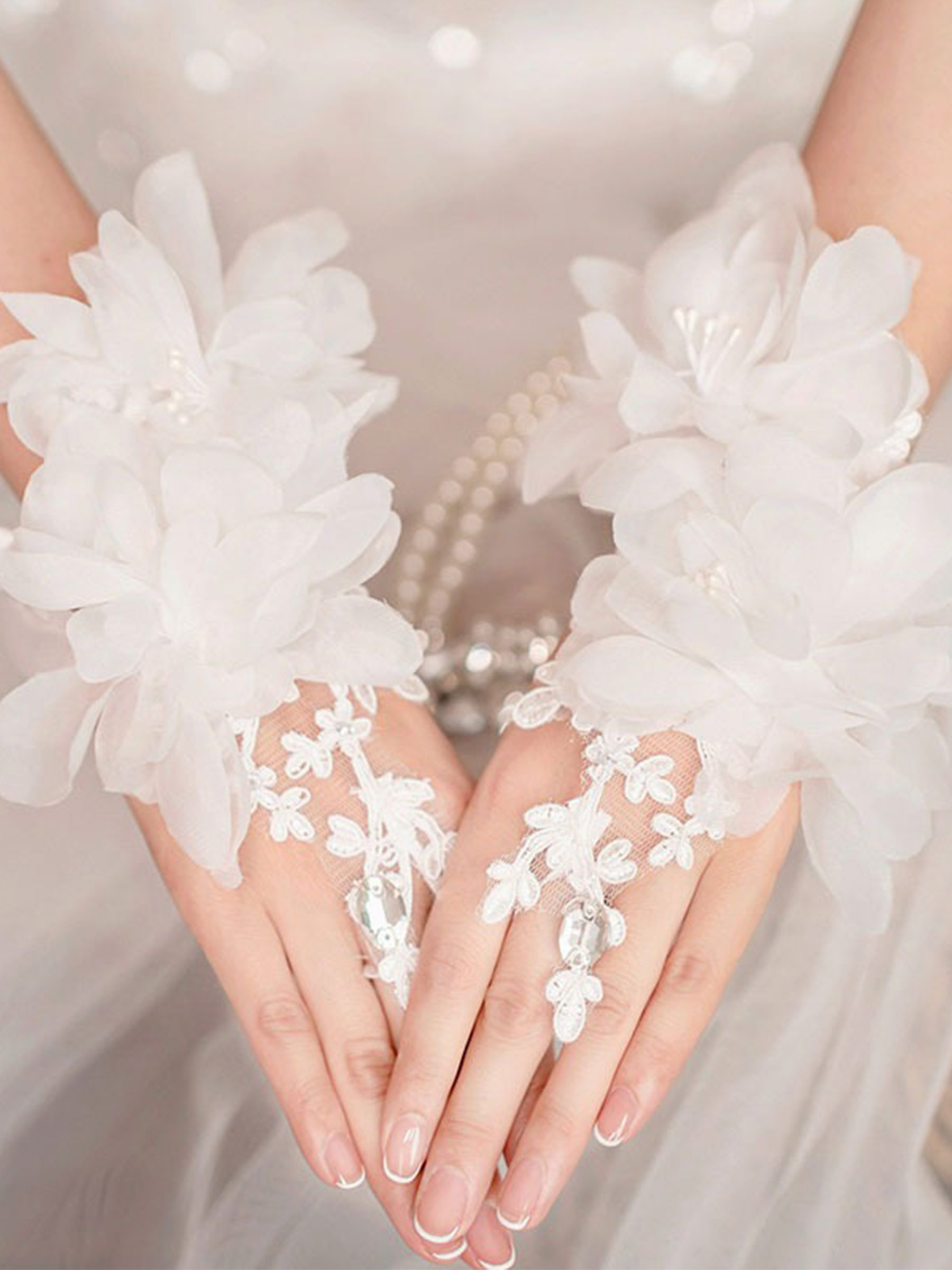 Fingerless Shortie Length Tulle With Floral