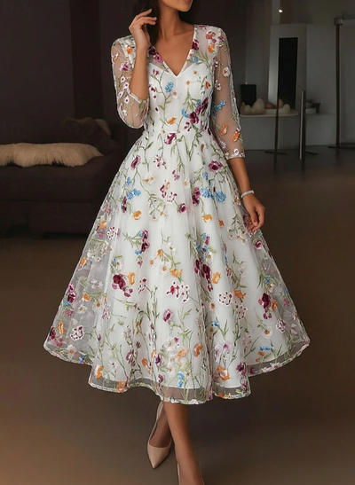 A-Line V-Neck 3/4 Sleeves Knee-Length Satin Evening Dresses With Appliques Lace