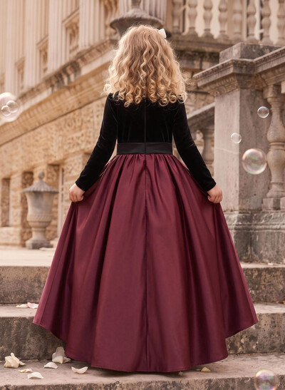 Ball-Gown Scoop Neck Long Sleeves Floor-Length Satin Flower Girl Dresses With Bow/Pleated/Sash