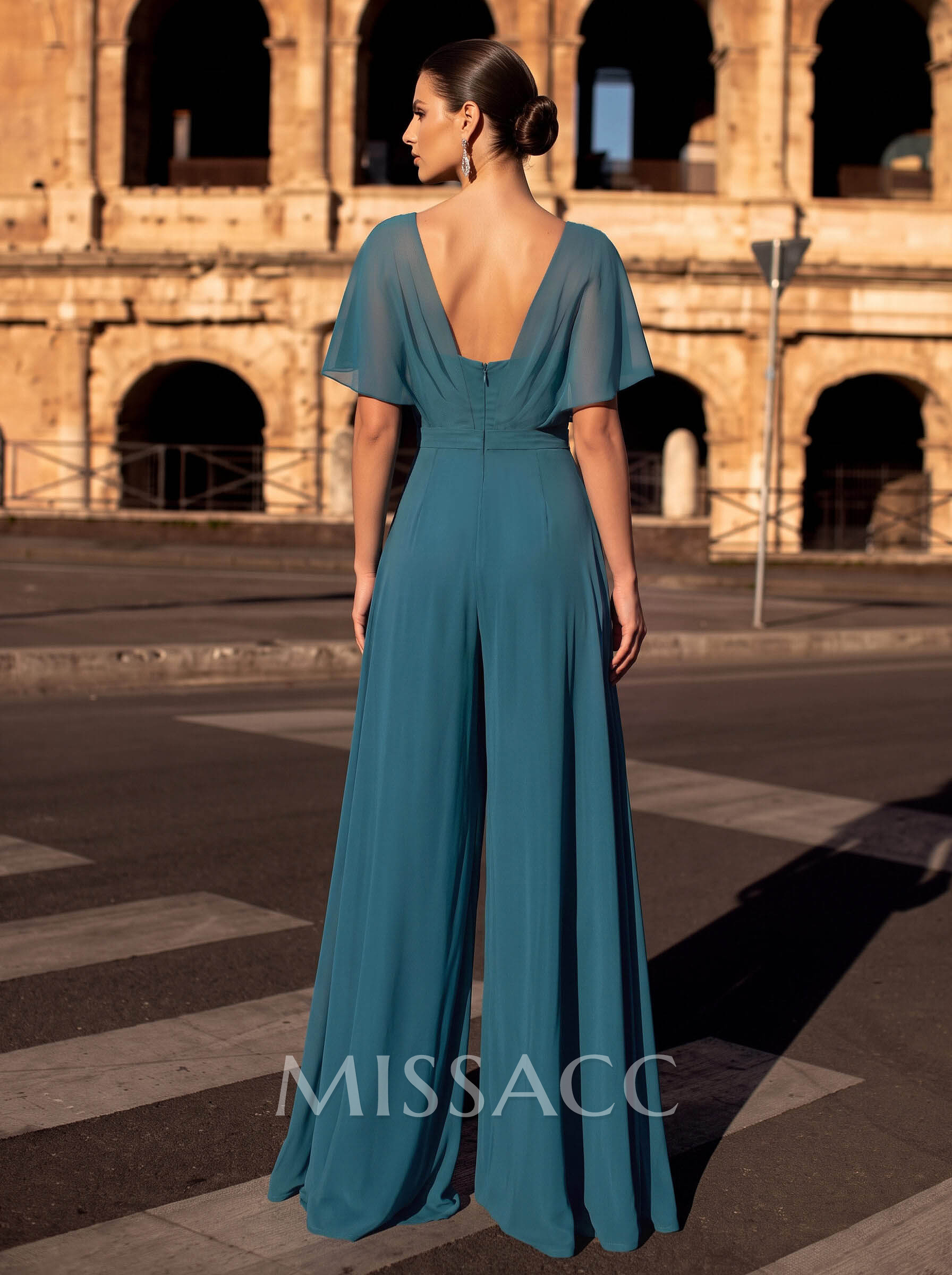 Jumpsuit/Pantsuit Scoop Neck Cape Sleeves Floor-Length Chiffon Mother Of The Bride Dresses With Pleated