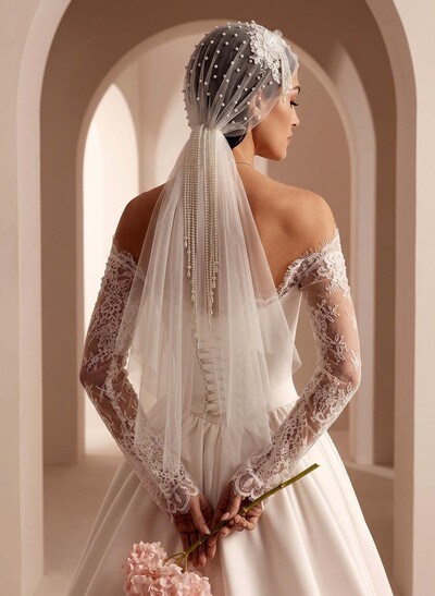 Cut Edge Lace/Beading One-Tier Tulle Fingertip Bridal Veils