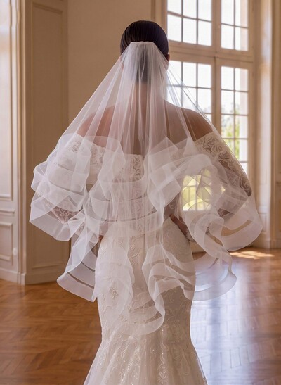 Two-Tier Tulle Fingertip Bridal Veils