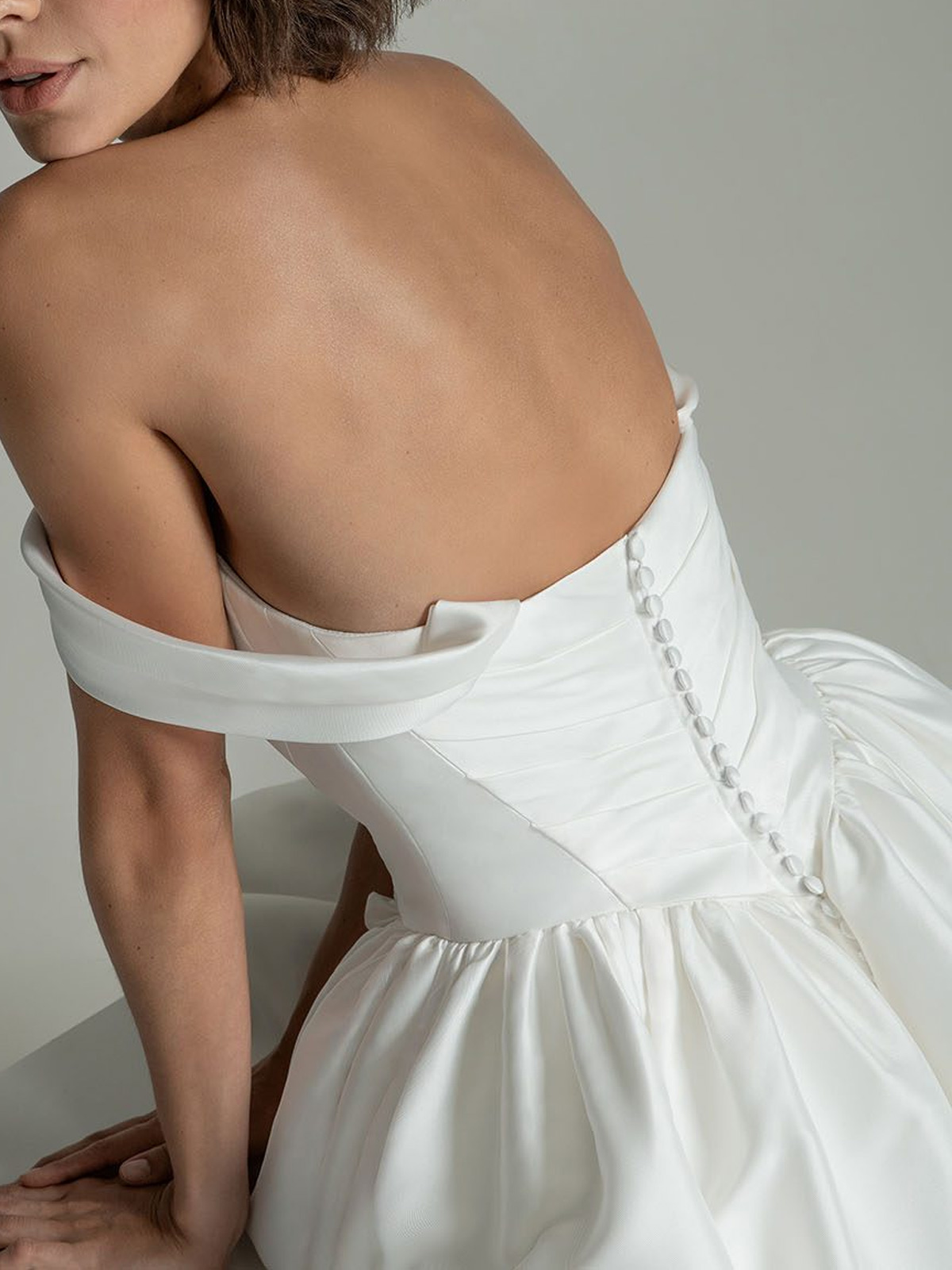 Ball-Gown Off-The-Shoulder Sleeveless Floor-Length Wedding Dresses With Pockets