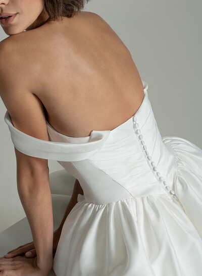 Ball-Gown Off-The-Shoulder Sleeveless Floor-Length Wedding Dresses With Pockets