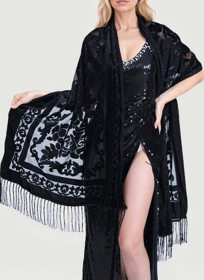 Open Front Taffeta Shawl With Lace