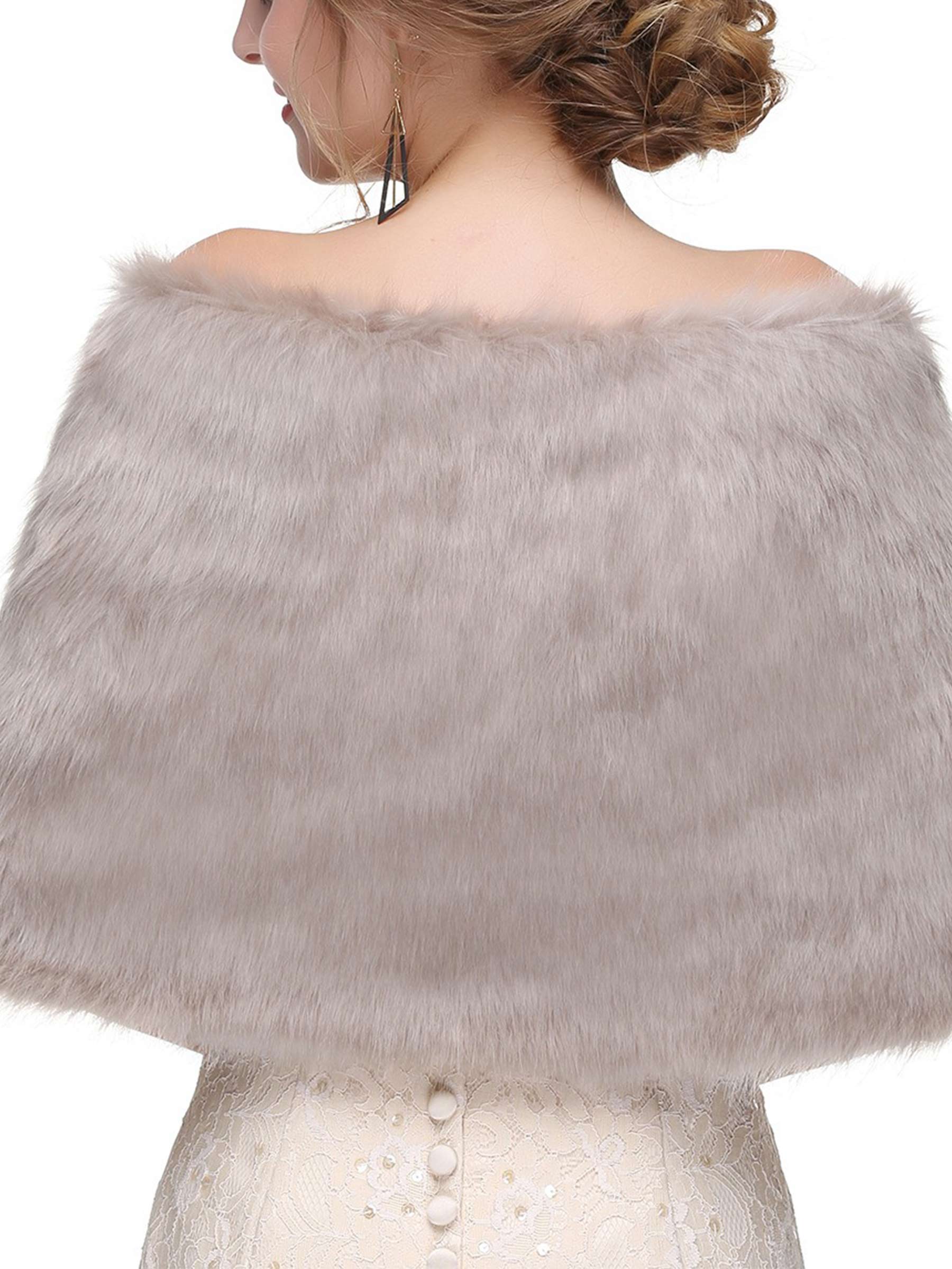 Clasp Faux Fur With Rhinestone