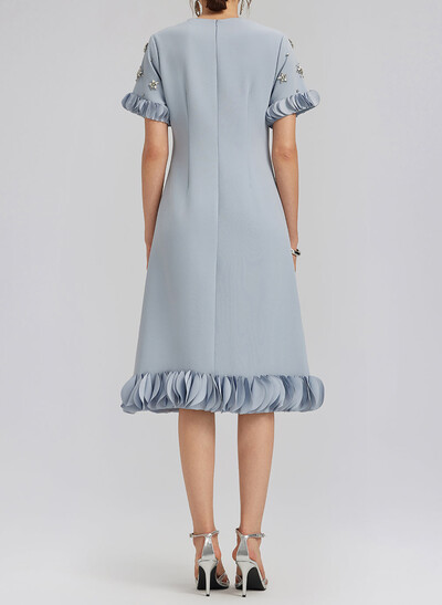 A-Line Scoop Neck Short Sleeves Knee-Length Elastic Satin Cocktail Dresses With Beading