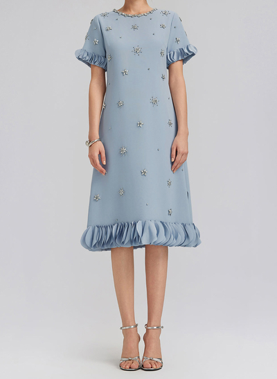 A-Line Scoop Neck Short Sleeves Knee-Length Elastic Satin Cocktail Dresses With Beading