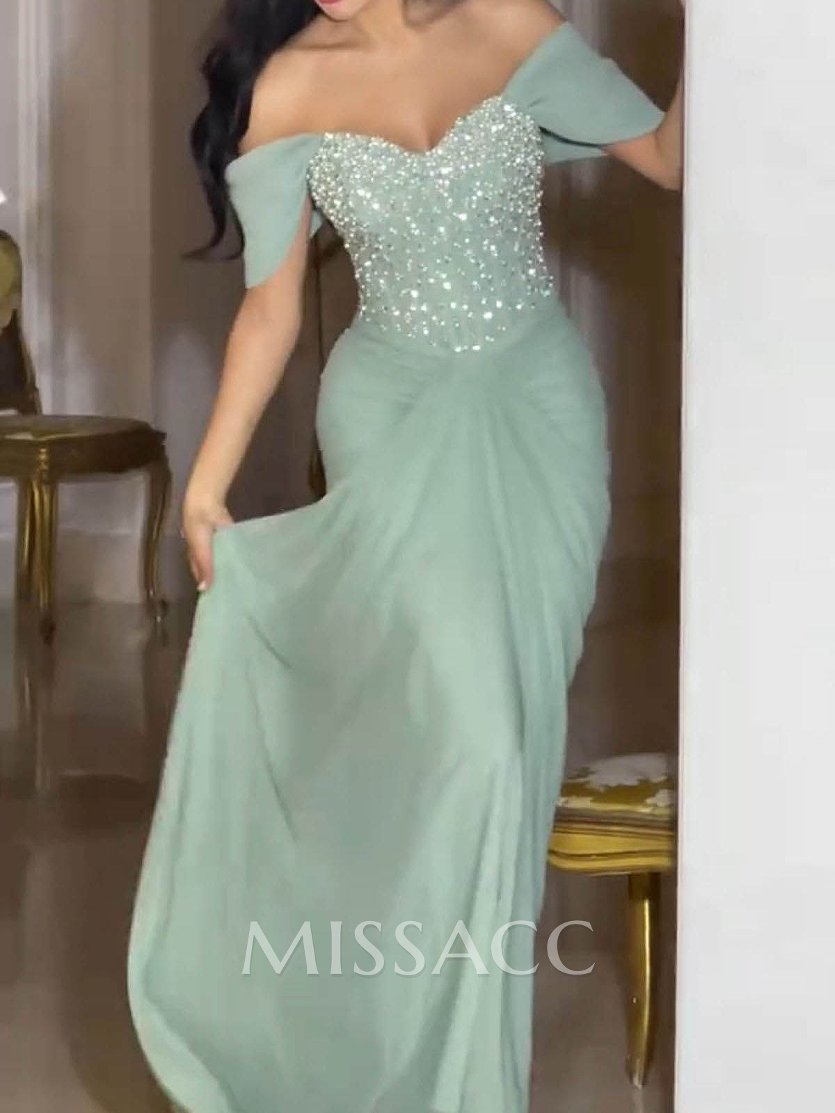 Off-The-Shoulder Sleeveless Floor-Length Chiffon Evening Dresses With Beading/Lace