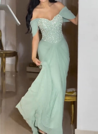Off-The-Shoulder Sleeveless Floor-Length Chiffon Evening Dresses With Beading/Lace