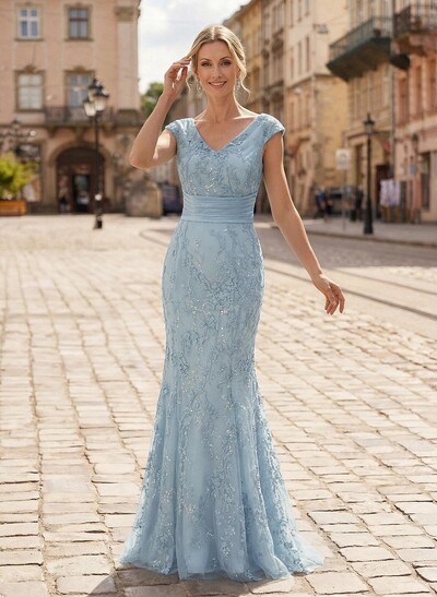 Trumpet/Mermaid V-Neck Cape Sleeves Sweep Train Elastic Satin Mother Of The Bride Dresses With Sequins/Appliques Lace