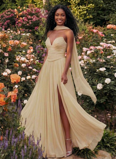 A-Line Strapless Floor-Length Chiffon Prom Dresses With Pleated/High Split