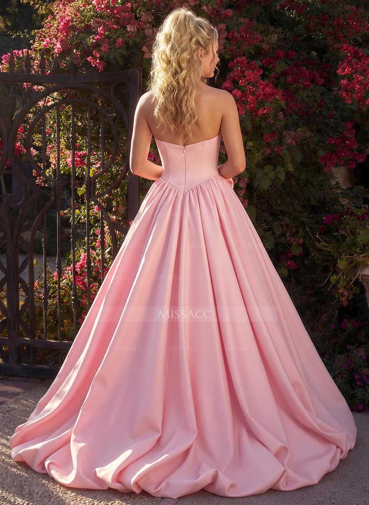 A-Line Strapless/Sweetheart Sleeveless Court Train Satin Prom Dresses With Bow(s)/Bubble Hem