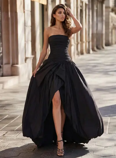 A-Line Strapless Sleeveless Floor-Length Taffeta Prom Dresses With Split Front/Pleated/Bubble Hem