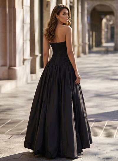 A-Line Strapless Sleeveless Floor-Length Taffeta Prom Dresses With Split Front/Pleated/Bubble Hem