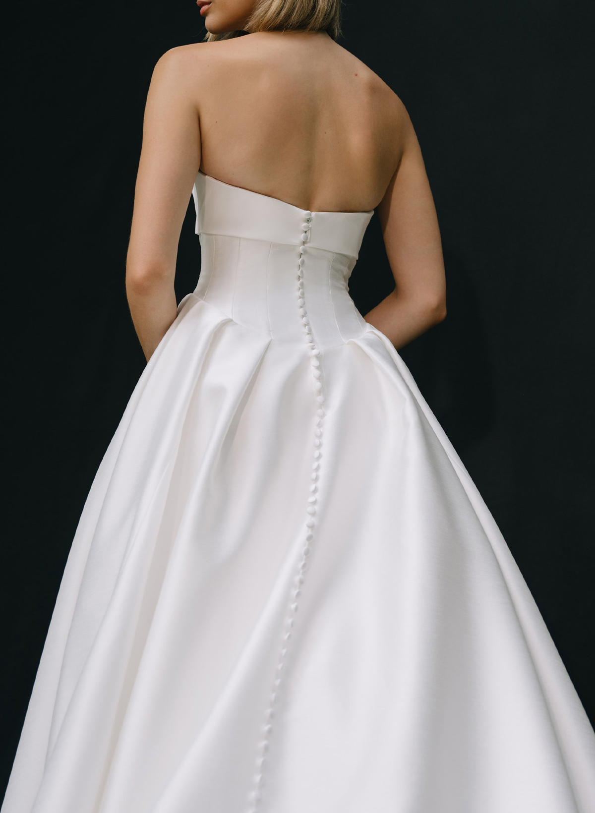 Bride Ball-Gown Sweetheart Sleeveless Court Train Satin Wedding Dress With Bow