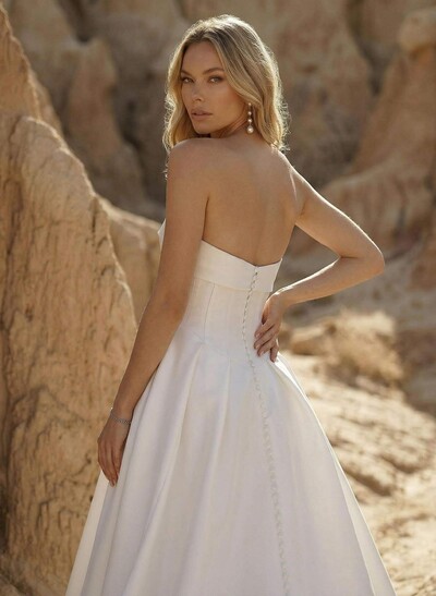 Ball-Gown Sweetheart Sleeveless Court Train Satin With Bow Wedding Dress