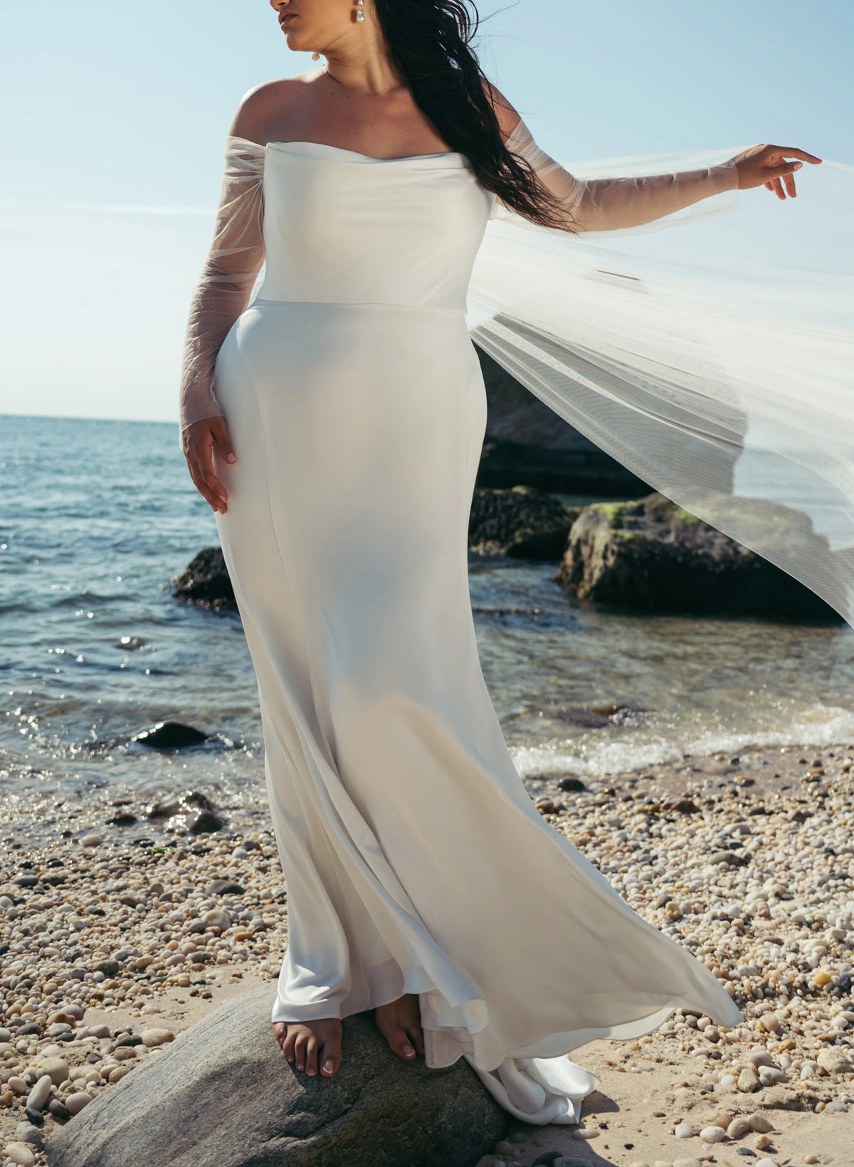 Mermaid Off-The-Shoulder Long Sleeves Court Train Crepe Satin Detachable Shawl Wedding Dress