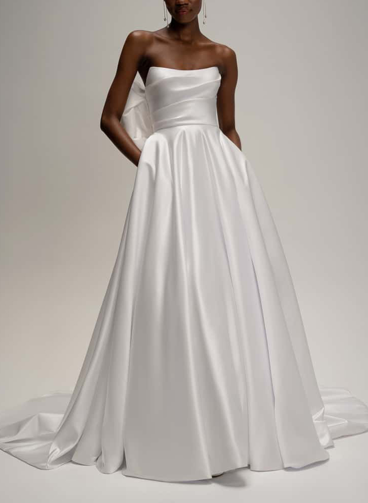 Ball-Gown Strapless Sleeveless Chapel Train Satin BRIDE With Bow Wedding Dress