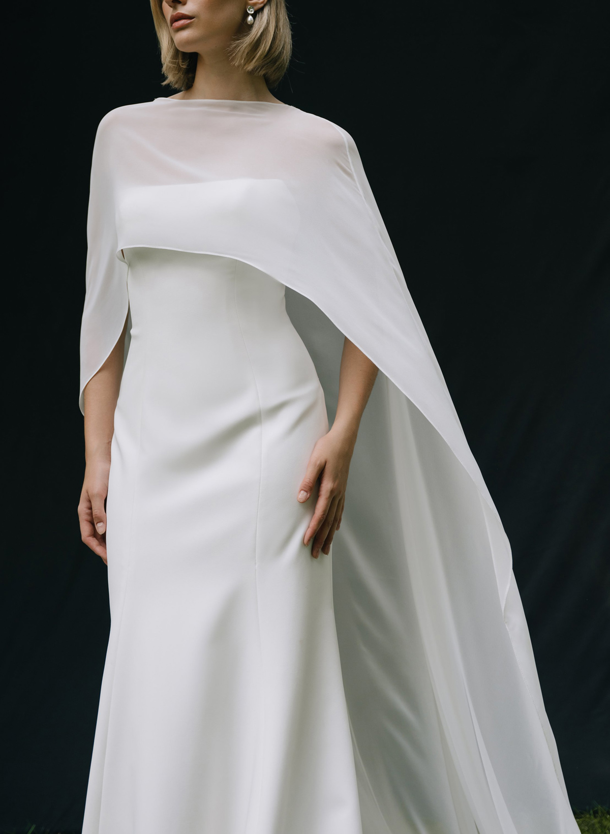 Mermaid Scoop Neck Cape Sleeves Sweep Train Chiffon/Elastic Satin Wedding Dress