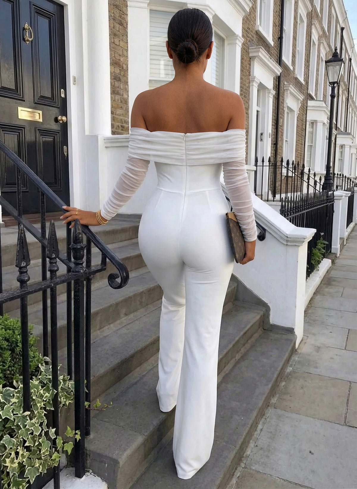 Classic Off-The-Shoulder Long Sleeves Jumpsuit/Pantsuit Wedding Dresses