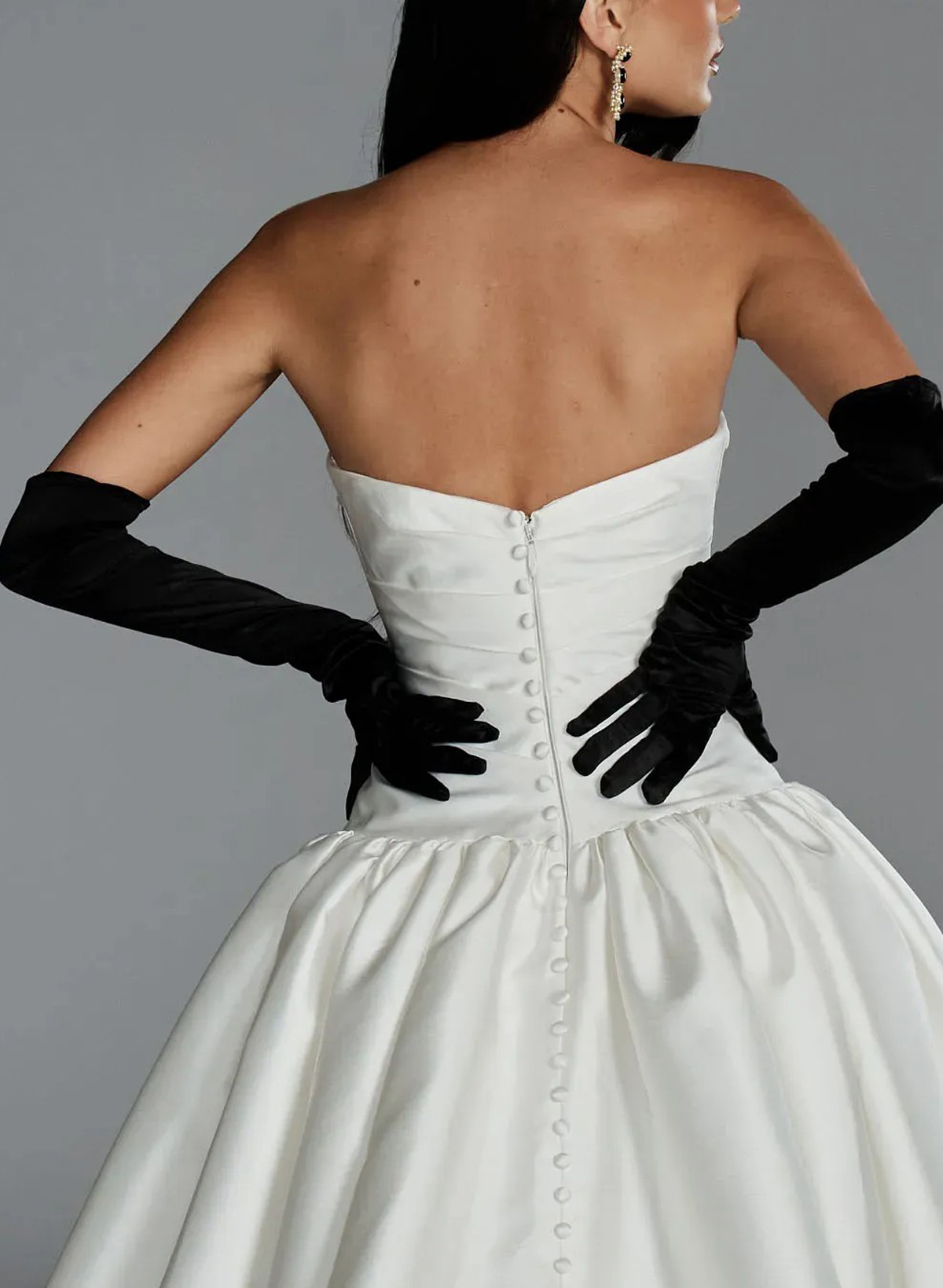 Ball-Gown Off-The-Shoulder Sleeveless Court Train Satin/Charmeuse Wedding Dress With Pockets/Sash