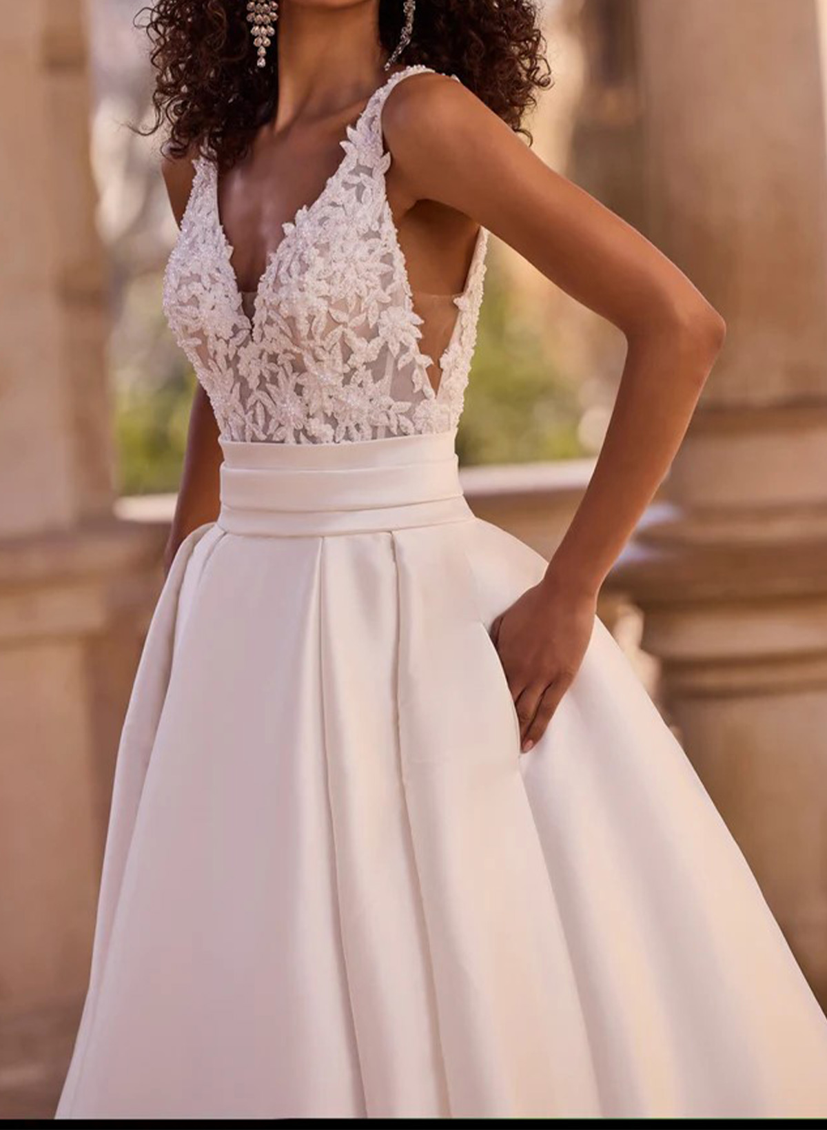 A-Line V-Neck Sleeveless Sweep Train Twill Satin Wedding Dresses With Appliques