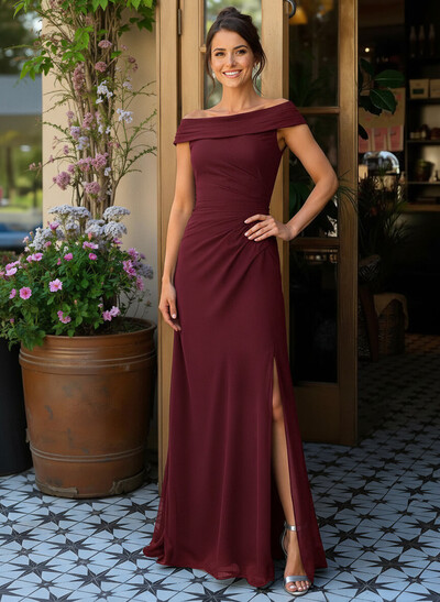 Elegant Off-The-Shoulder Sleeveless Sweep Train Chiffon Evening Dresses With High Split