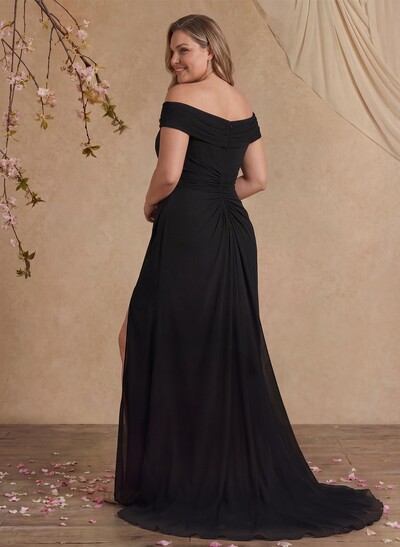 Elegant Off-The-Shoulder Sleeveless Sweep Train Chiffon Evening Dresses With High Split